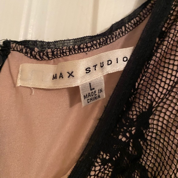 Lovely Lace Style Shell - Picture 5 of 10